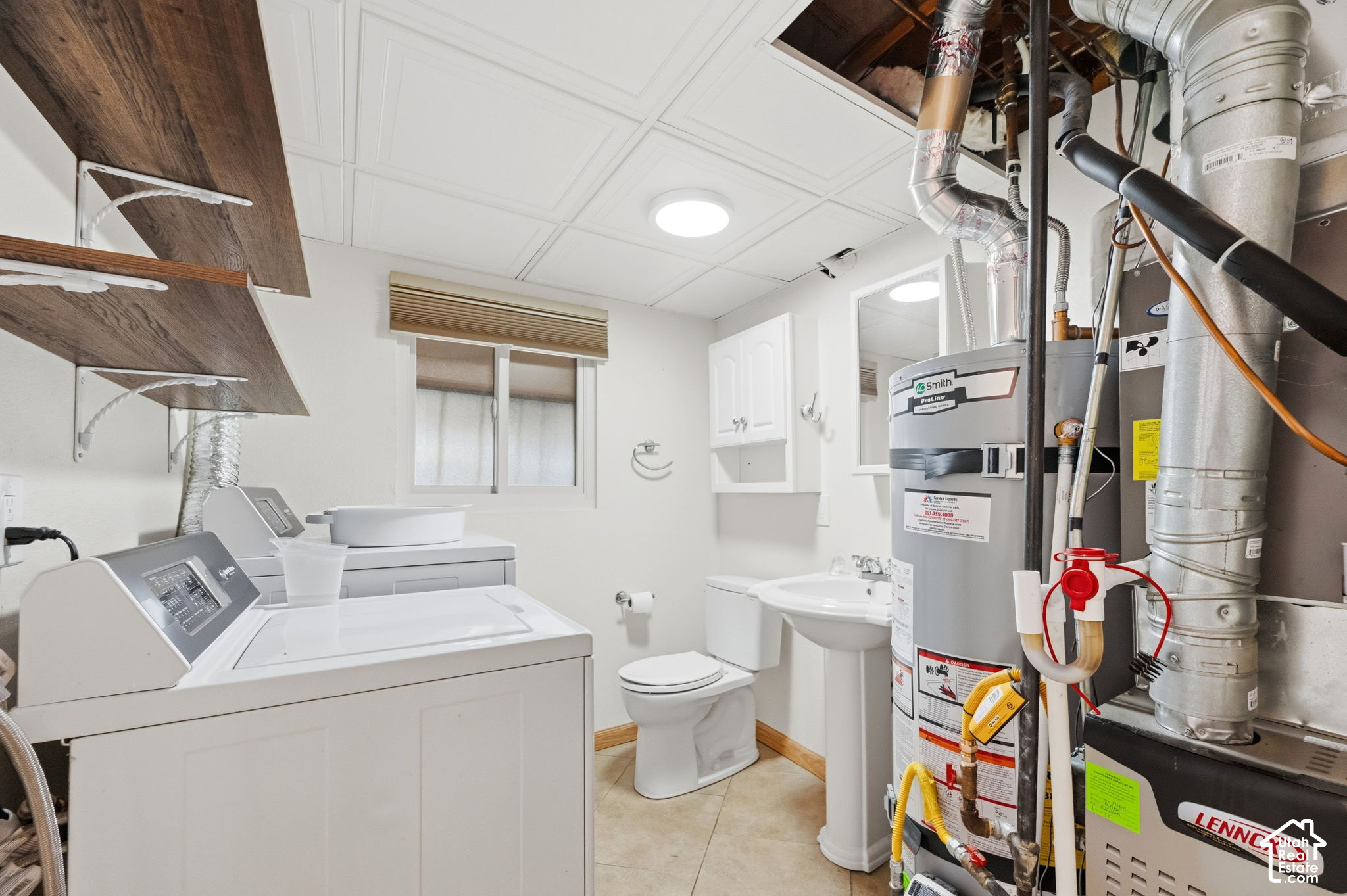 main property photo 15