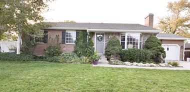 image of property with 3 Bed | 2 Bath | 2,652 Sqft