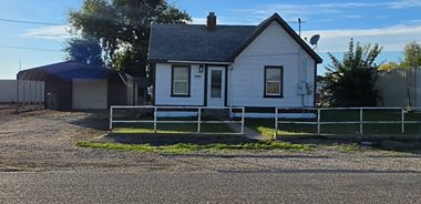 image of property with 2 Bed | 1 Bath | 832 Sqft