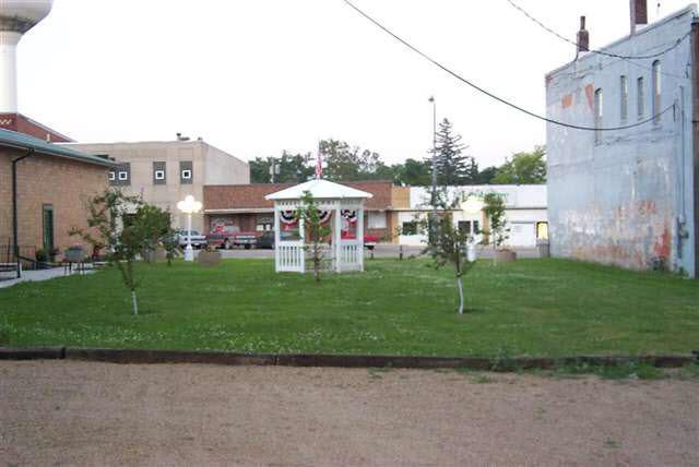 main property photo 8
