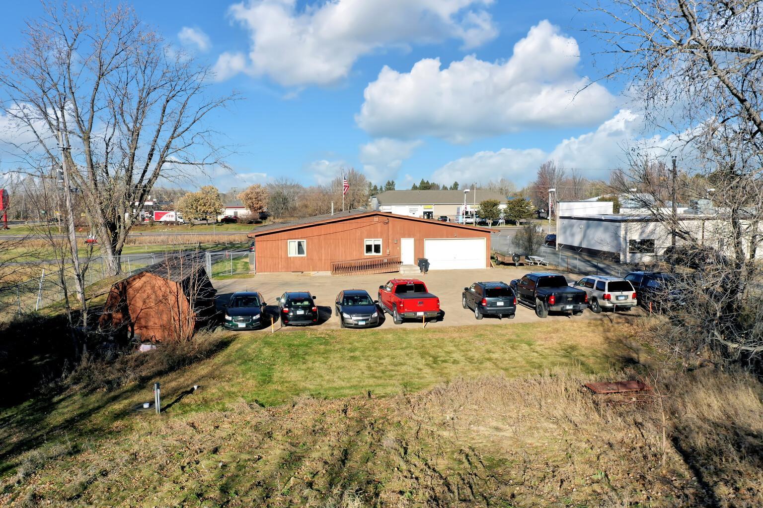 main property photo 13