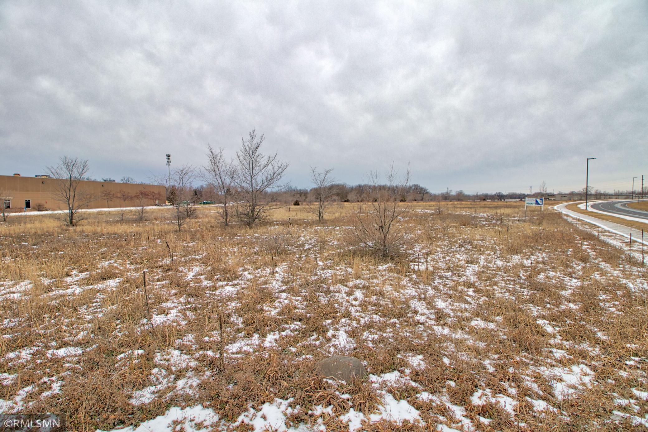 main property photo 7