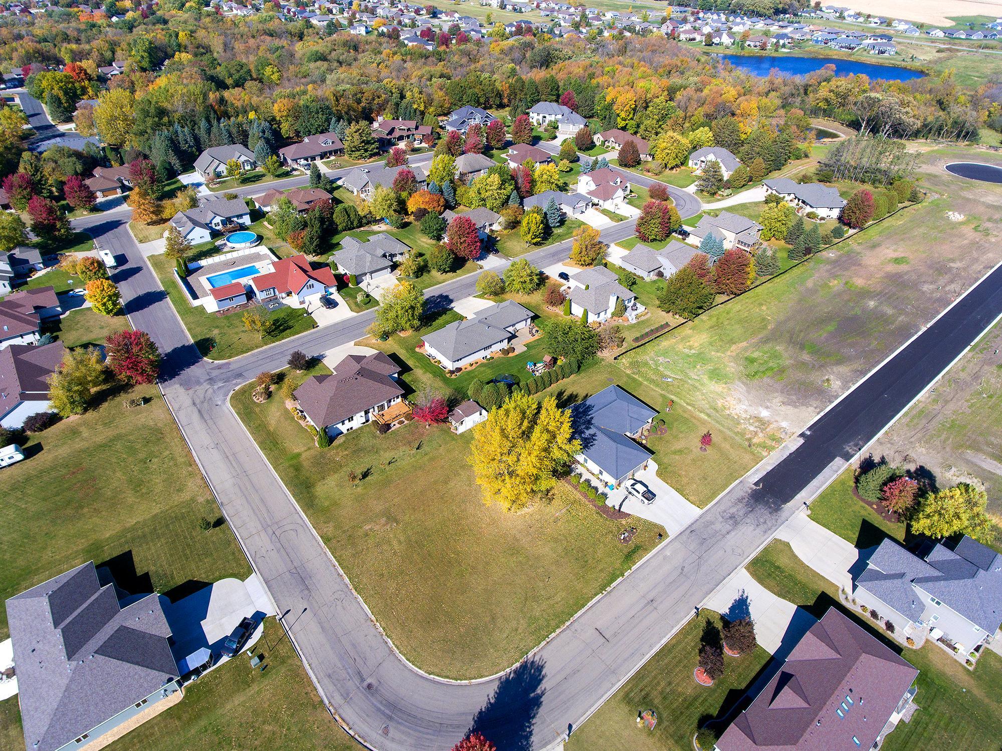 main property photo 8