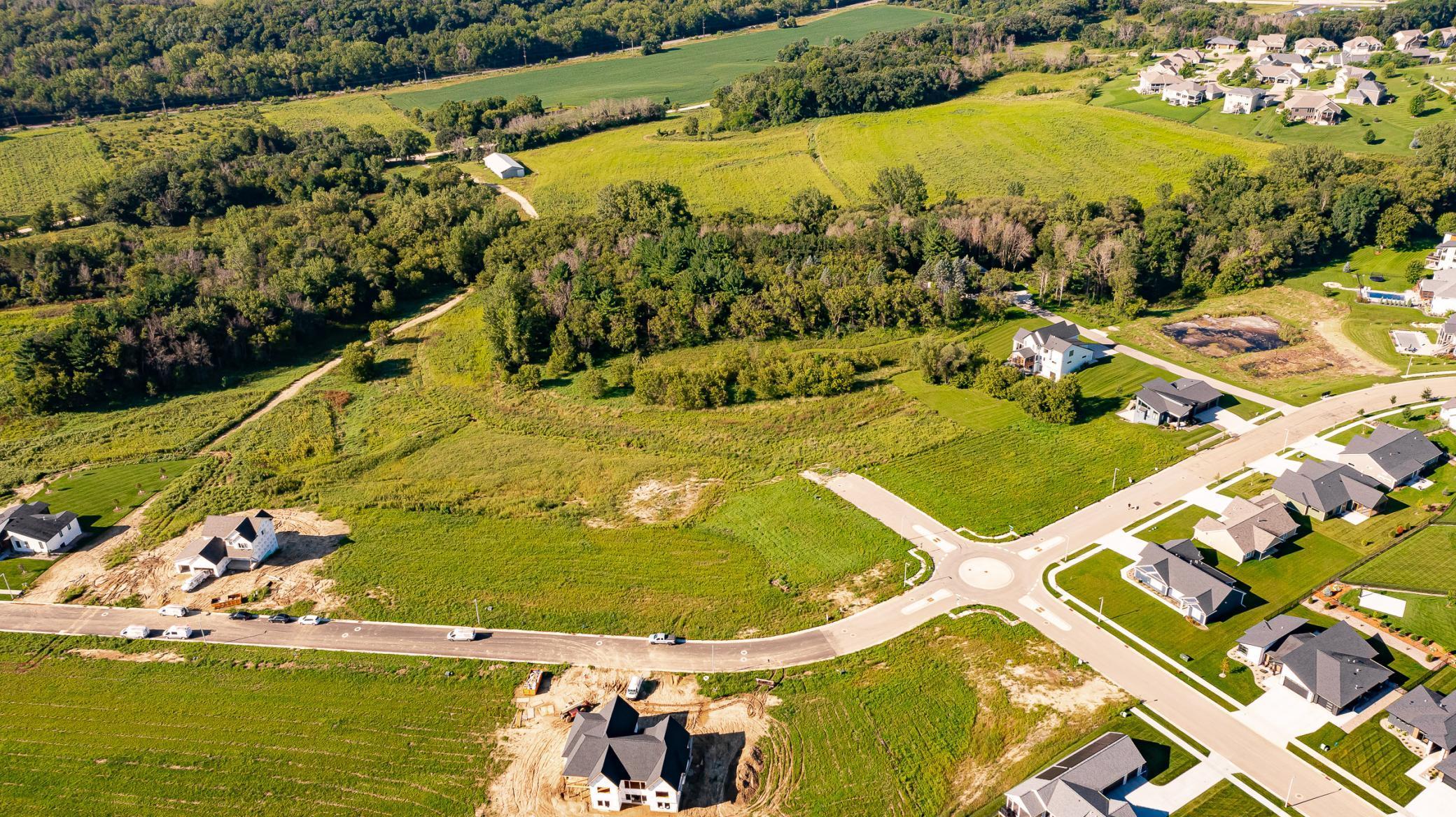 main property photo 14