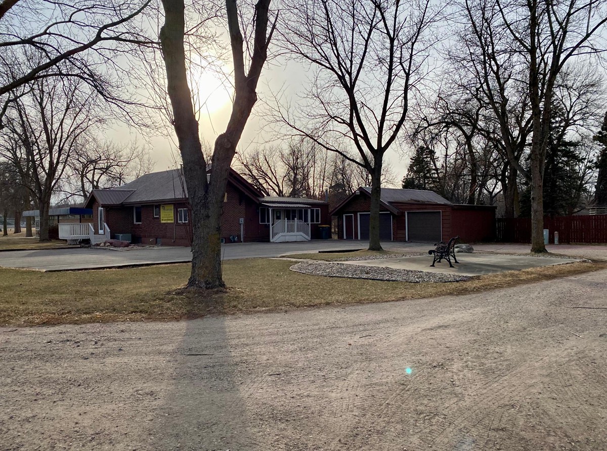 FOR SALE 570 2nd Ave N, Windom, MN 0 Bed / 0 Bath River's Edge Realty
