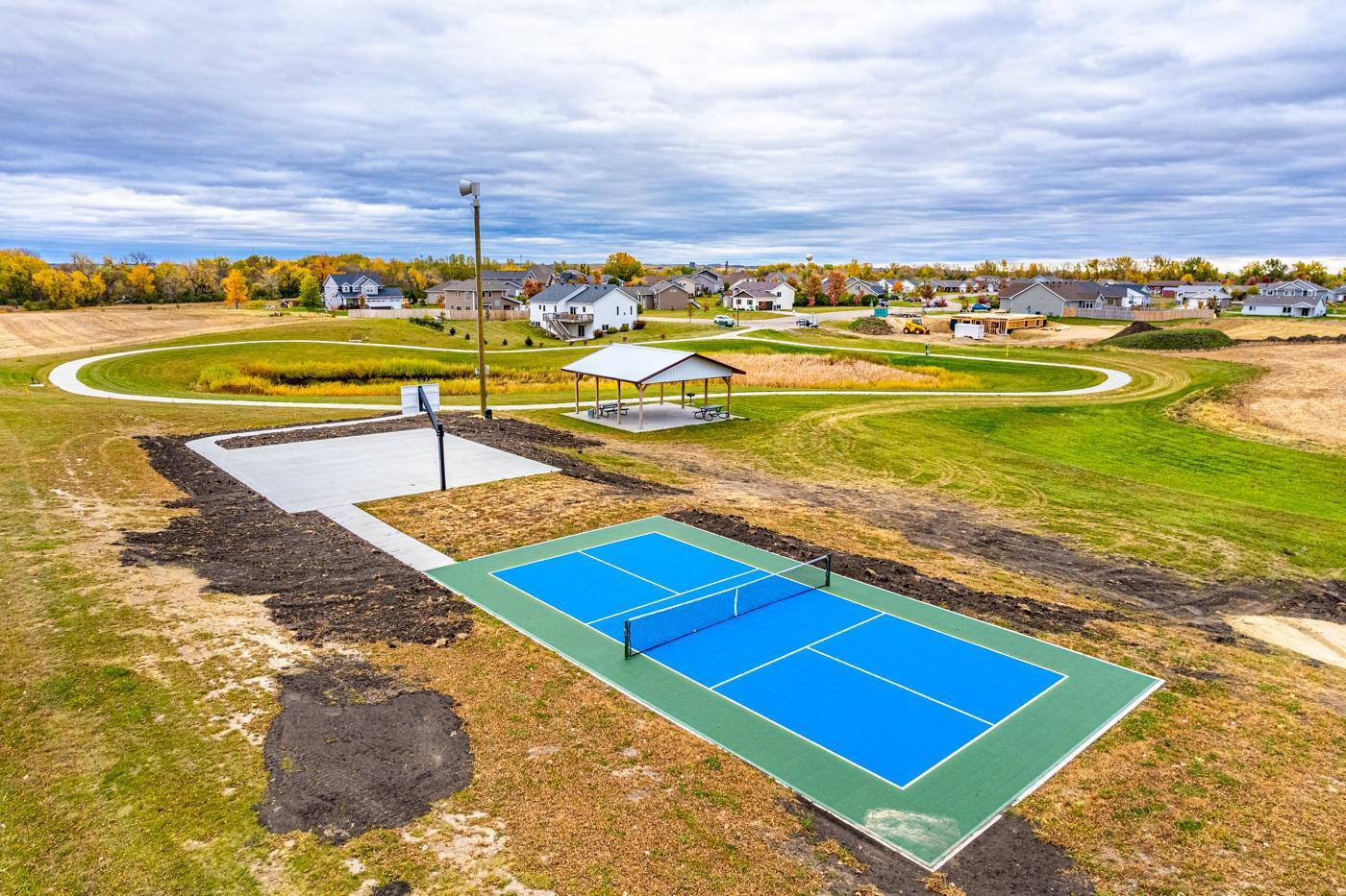 main property photo 15
