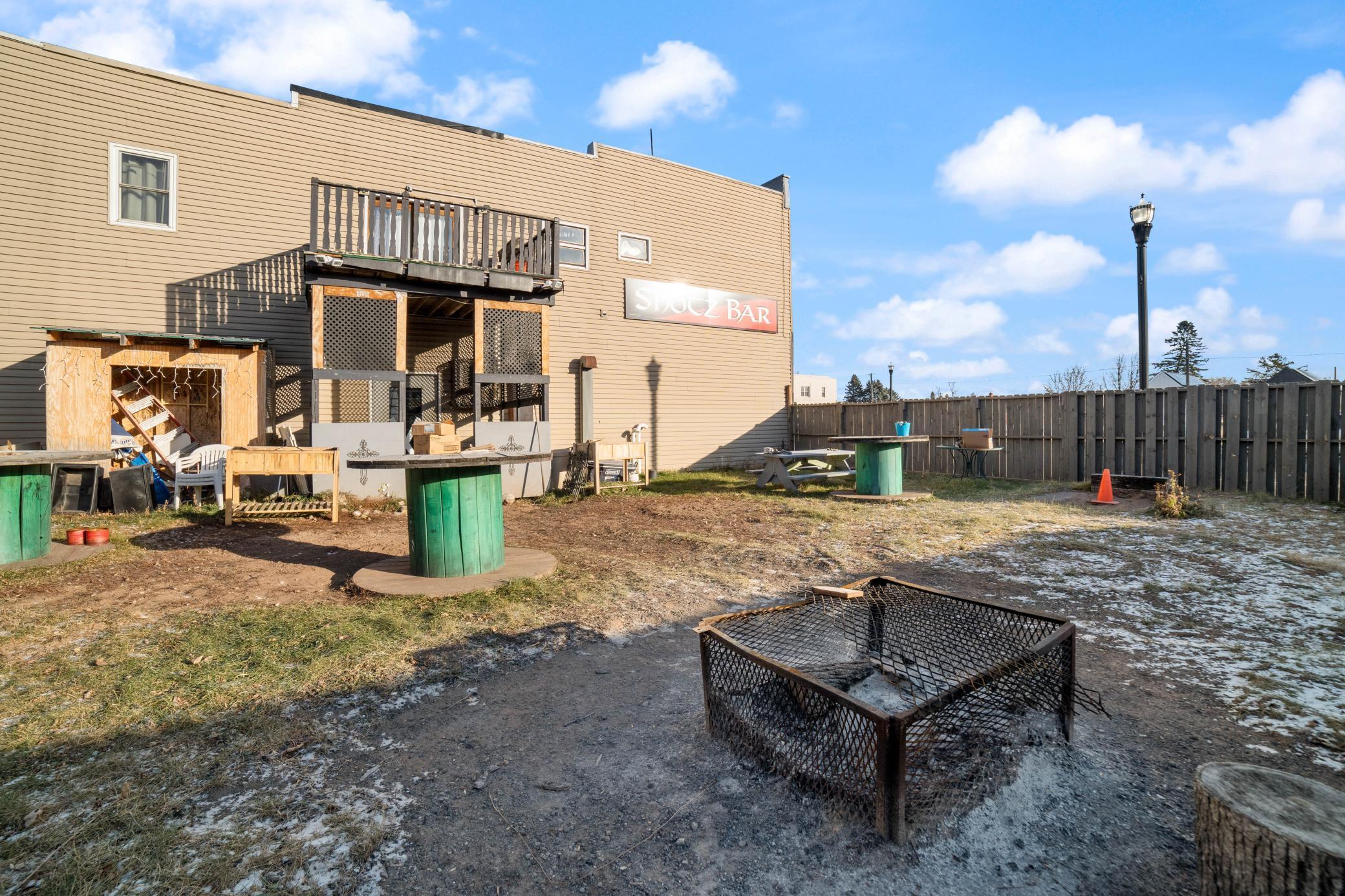 main property photo 10