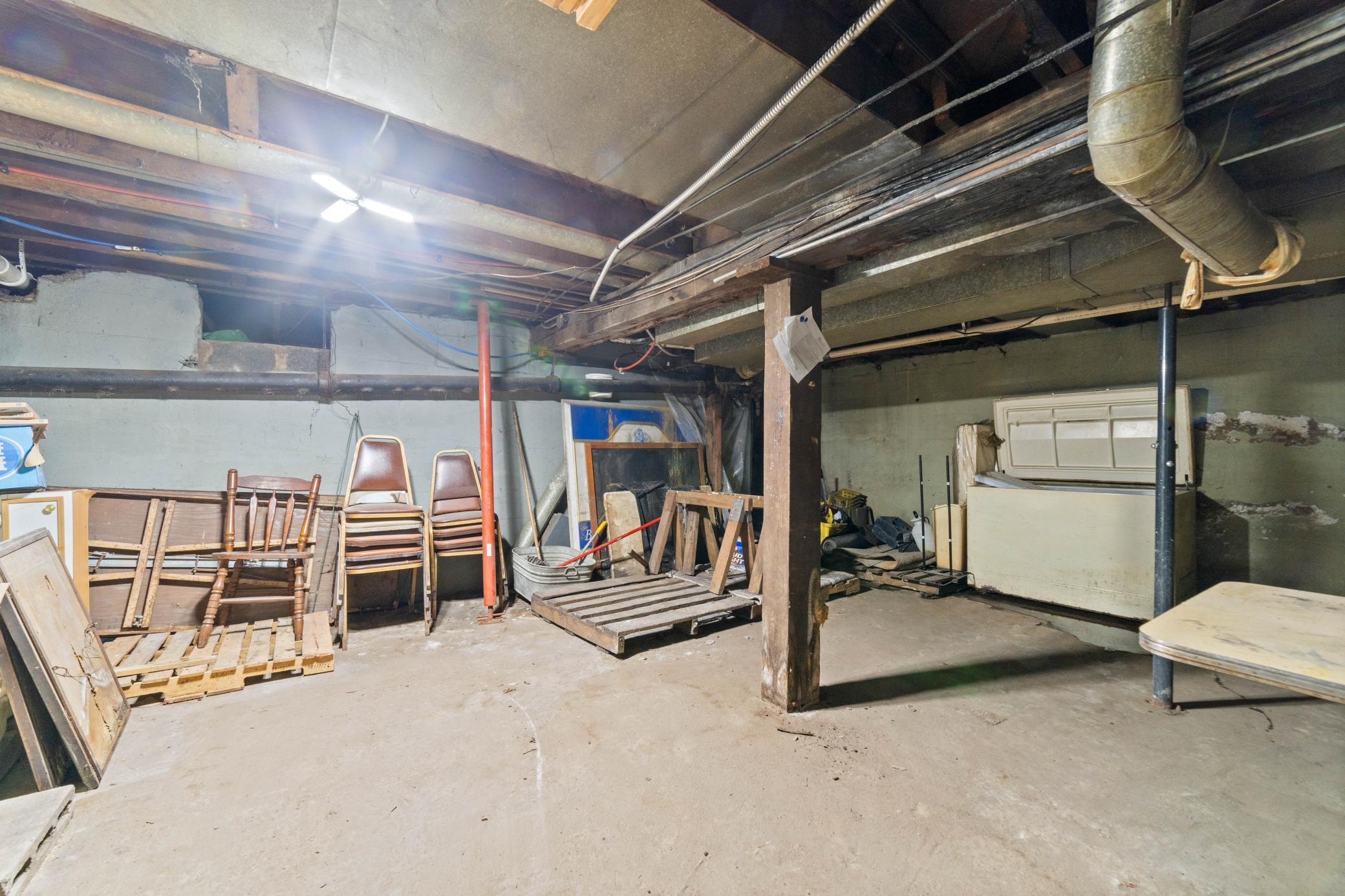 main property photo 26