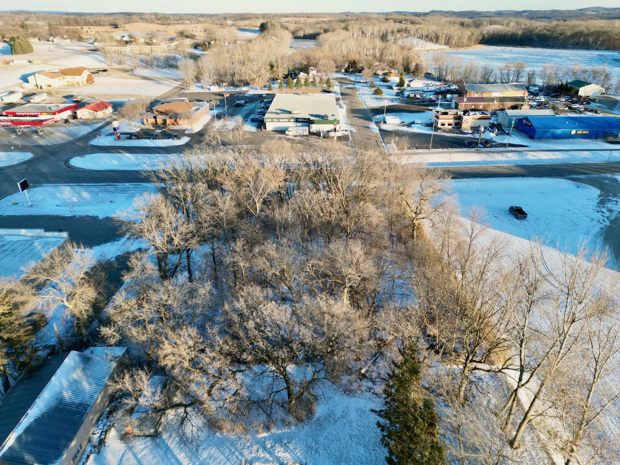 main property photo 3