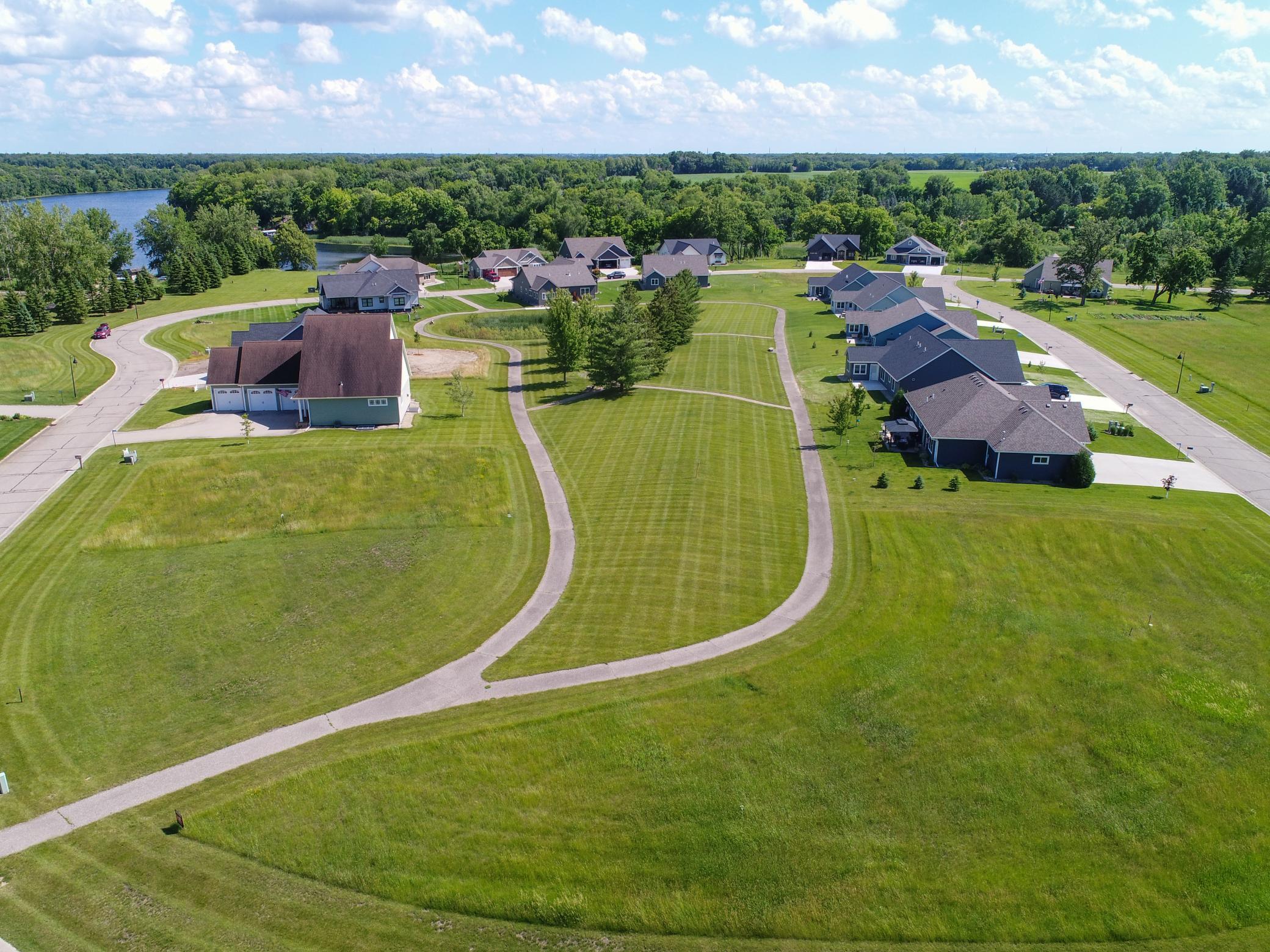 main property photo 13