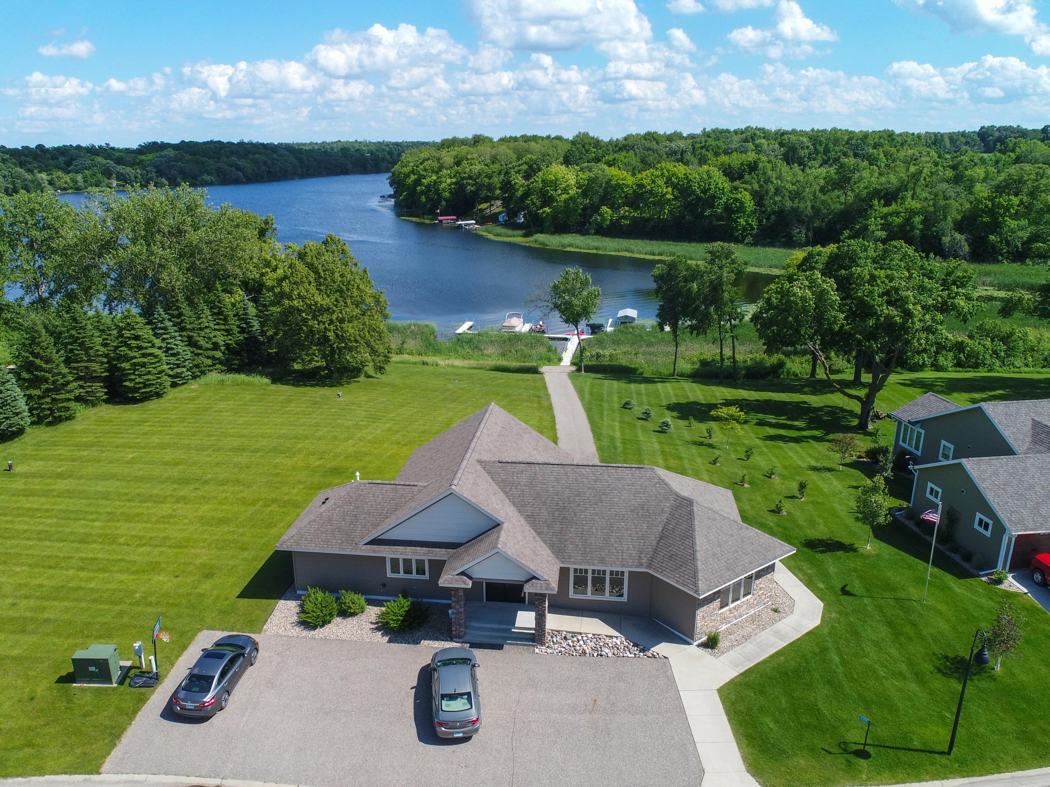 main property photo 7