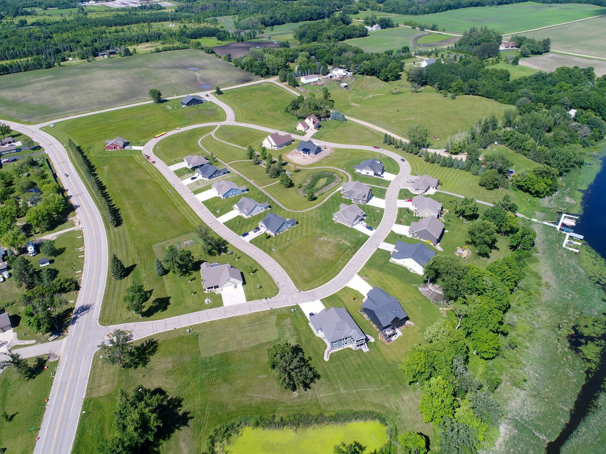 main property photo 2