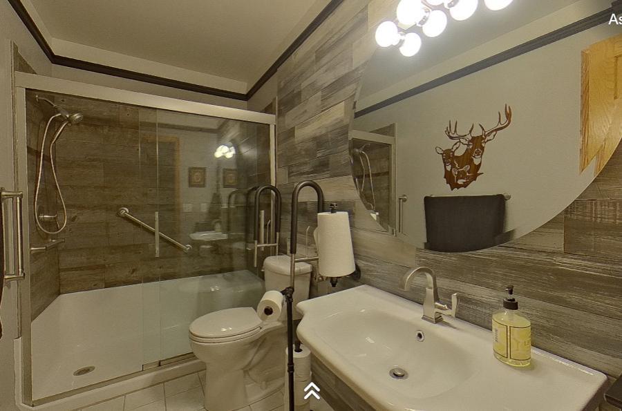 main property photo 14