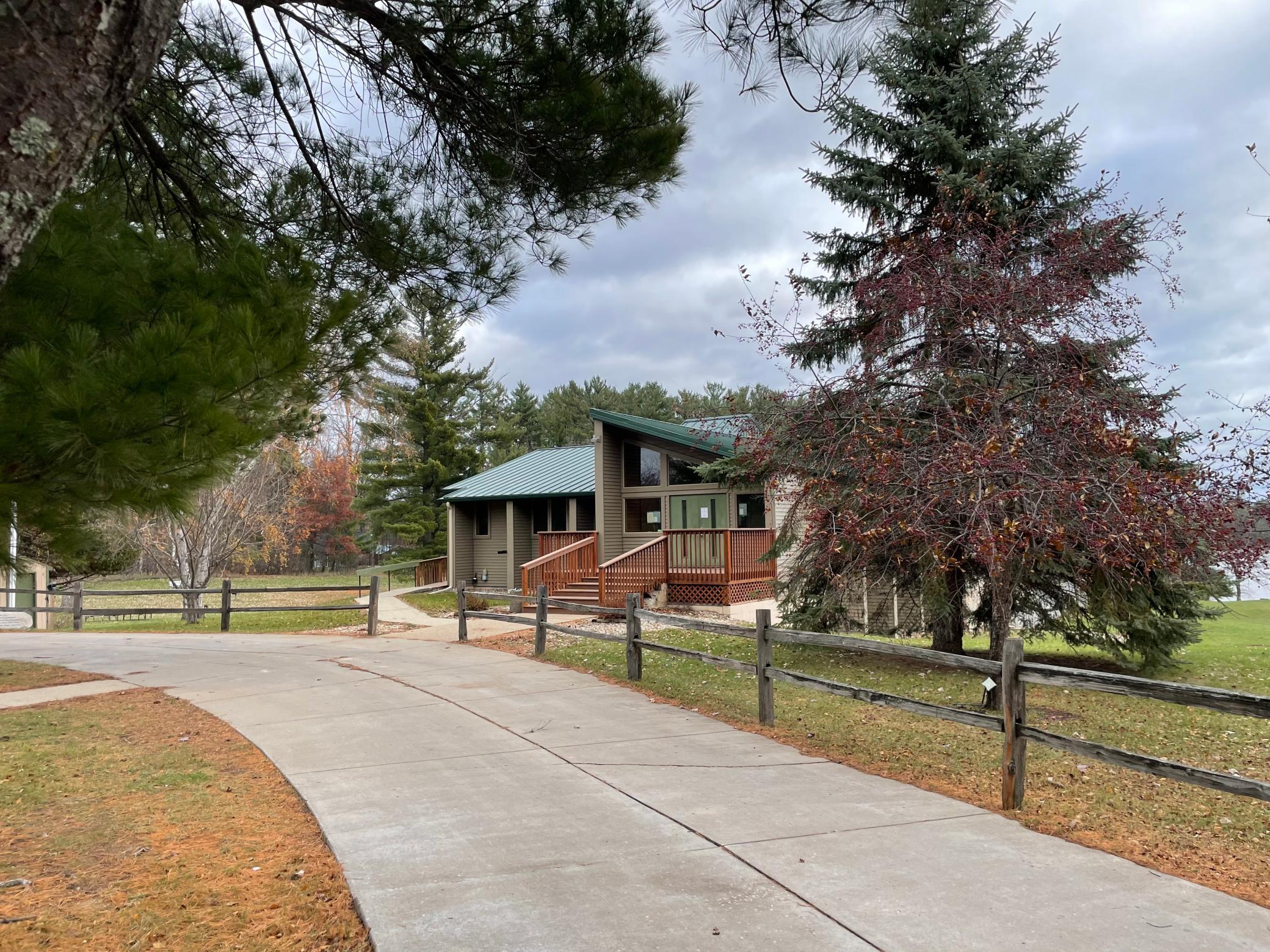 main property photo 13