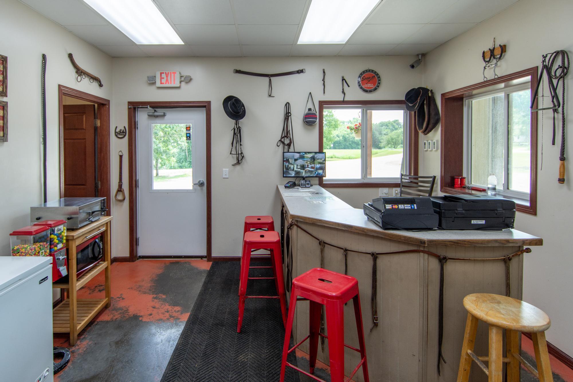 main property photo 26