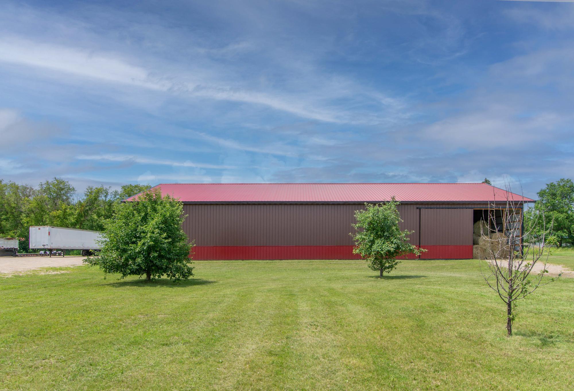 main property photo 9