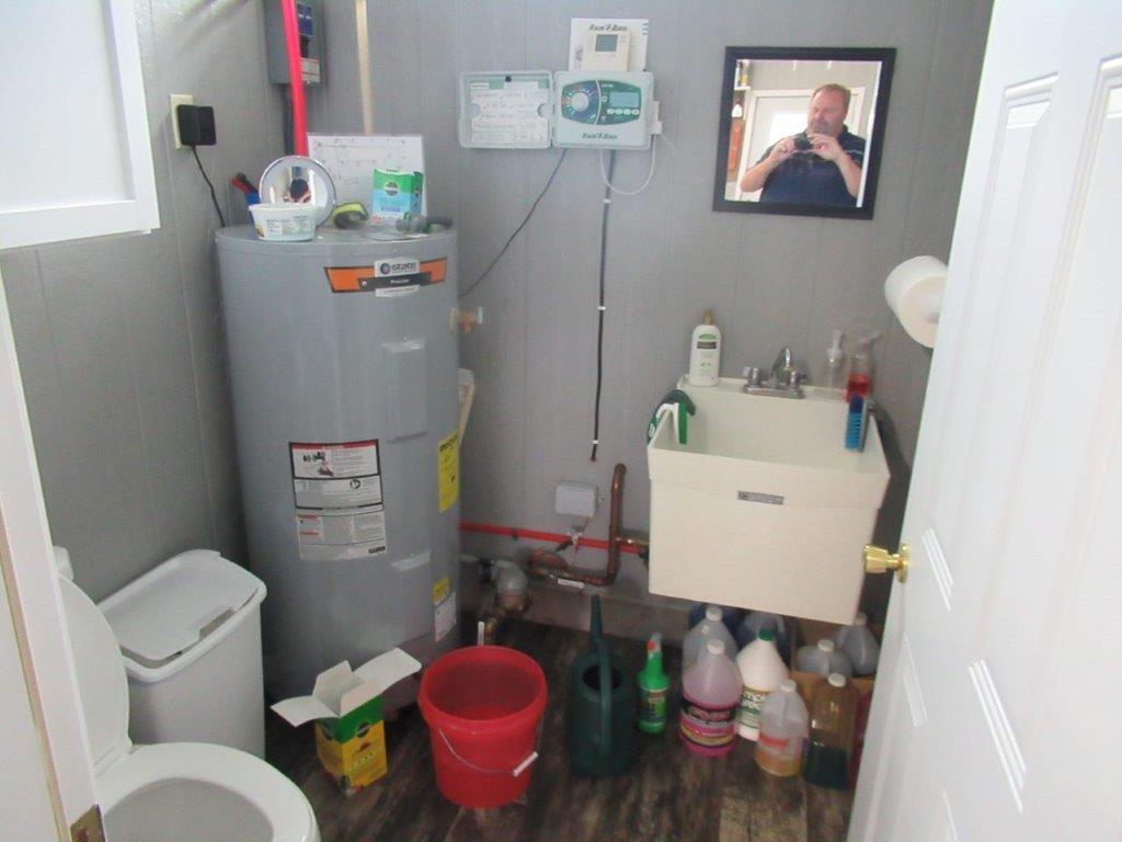 main property photo 18