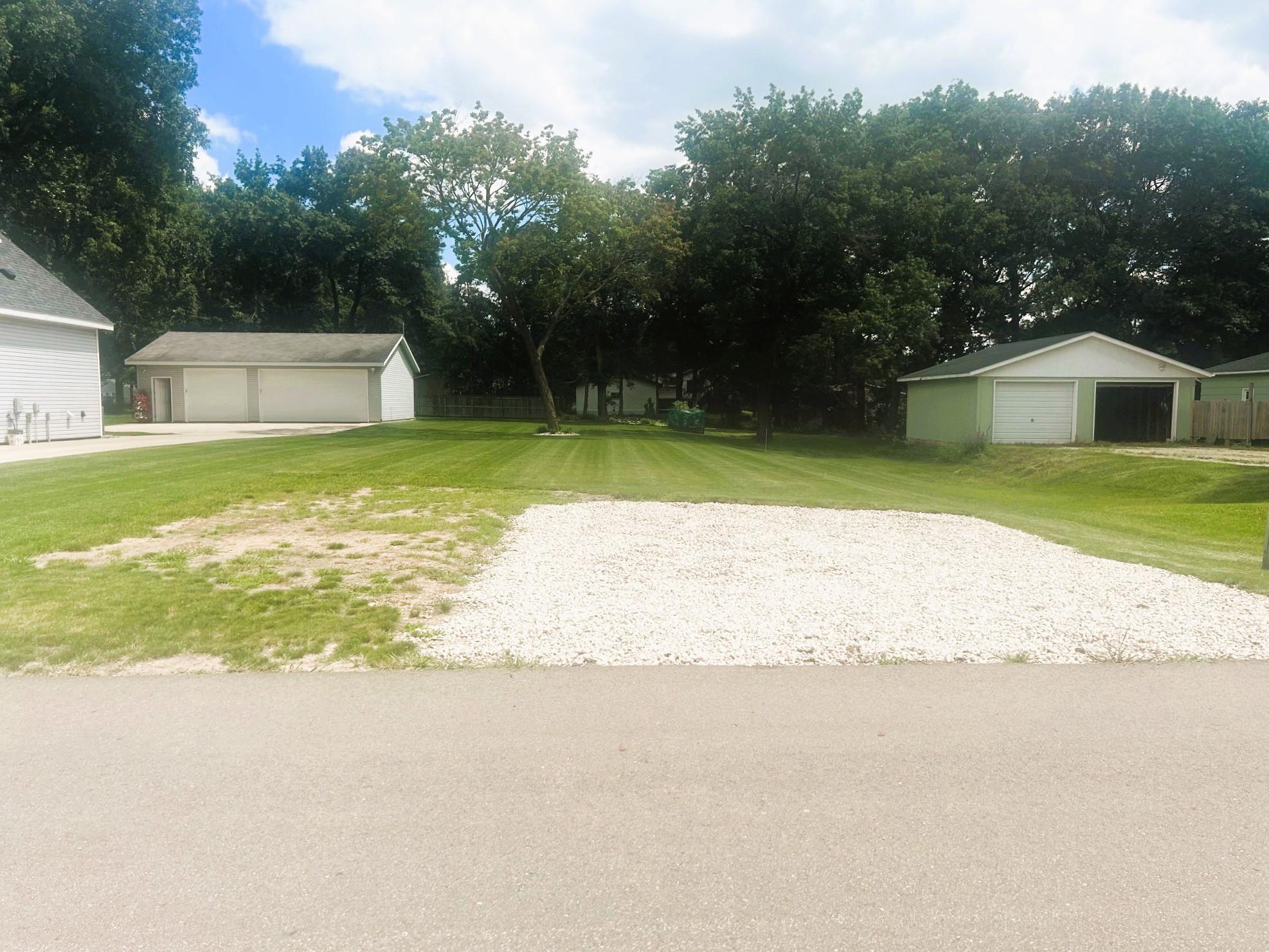 main property photo 5