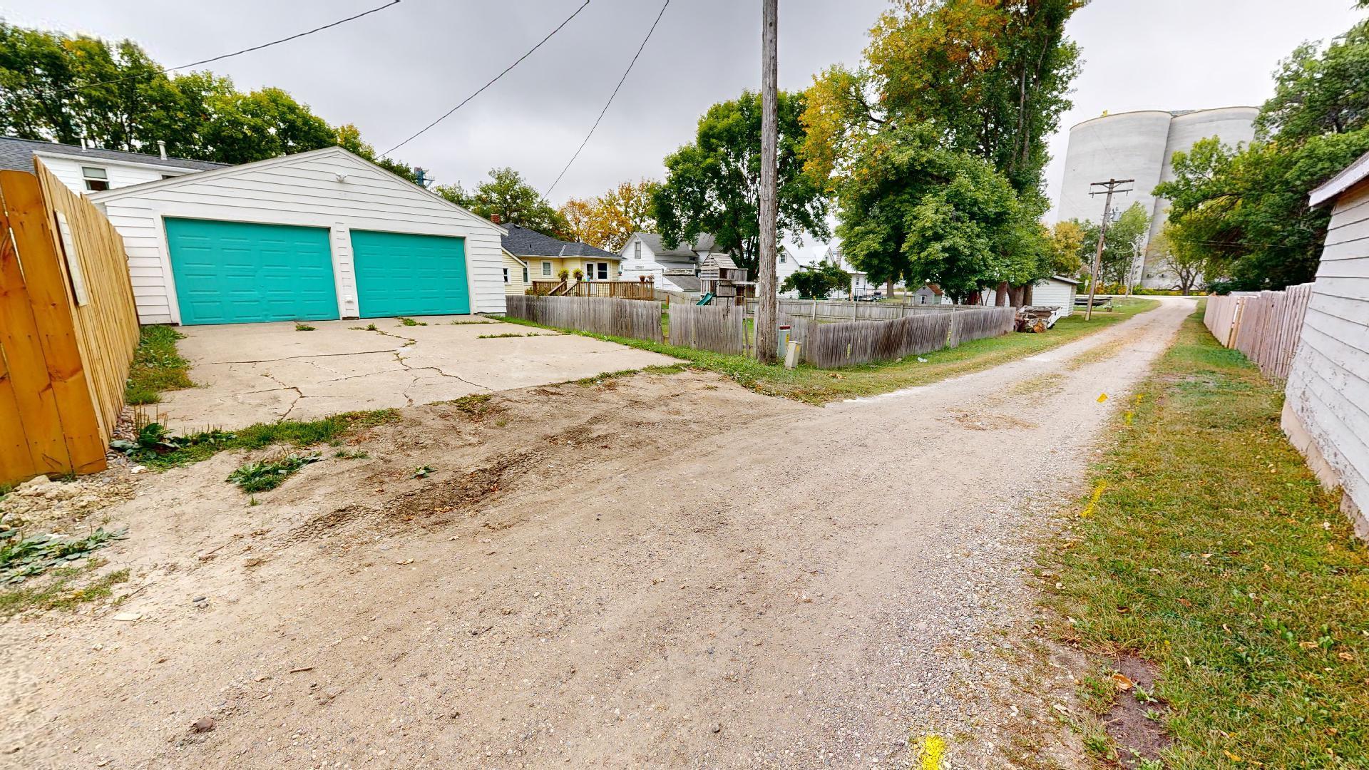 main property photo 79