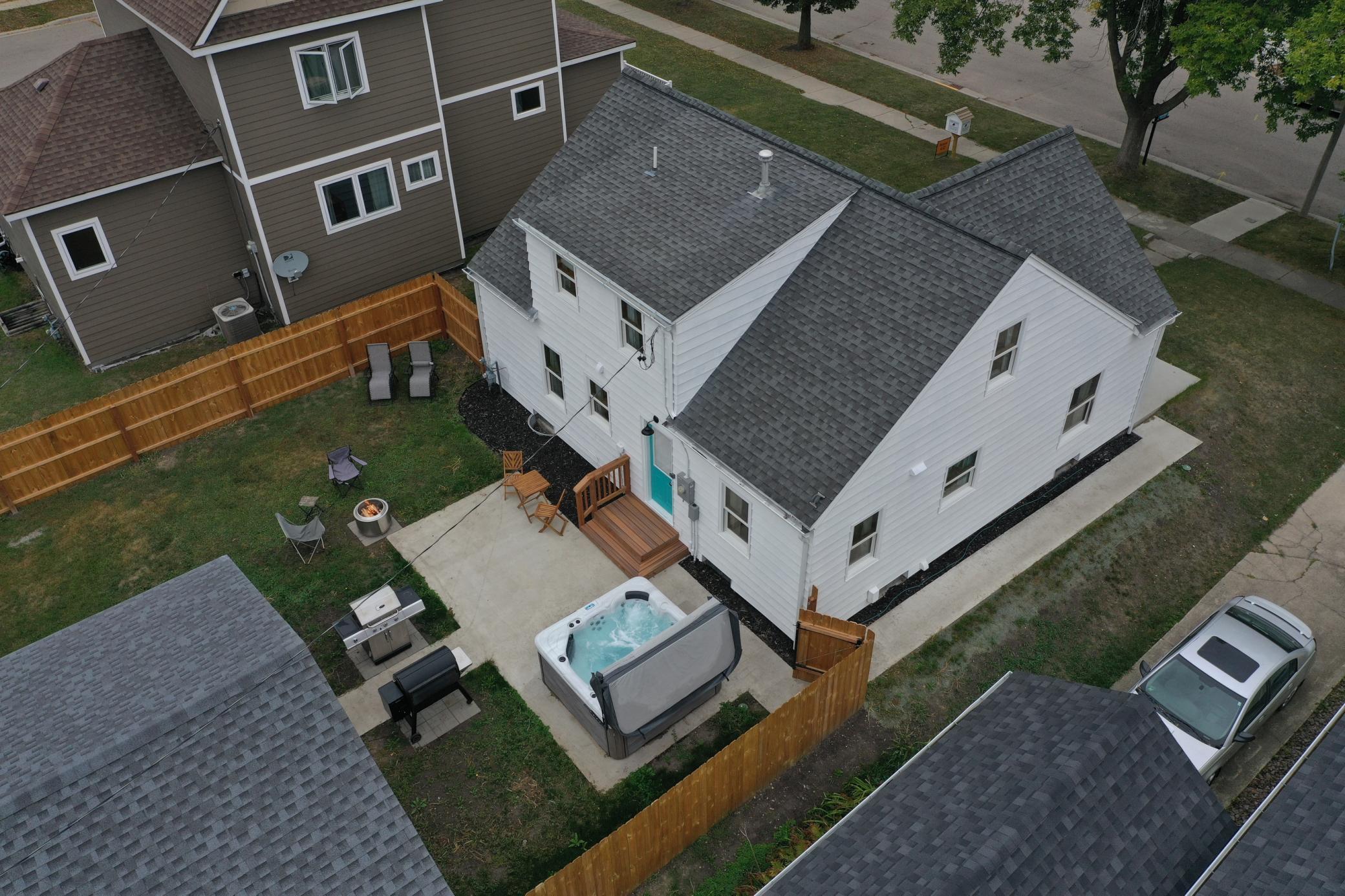 main property photo 84
