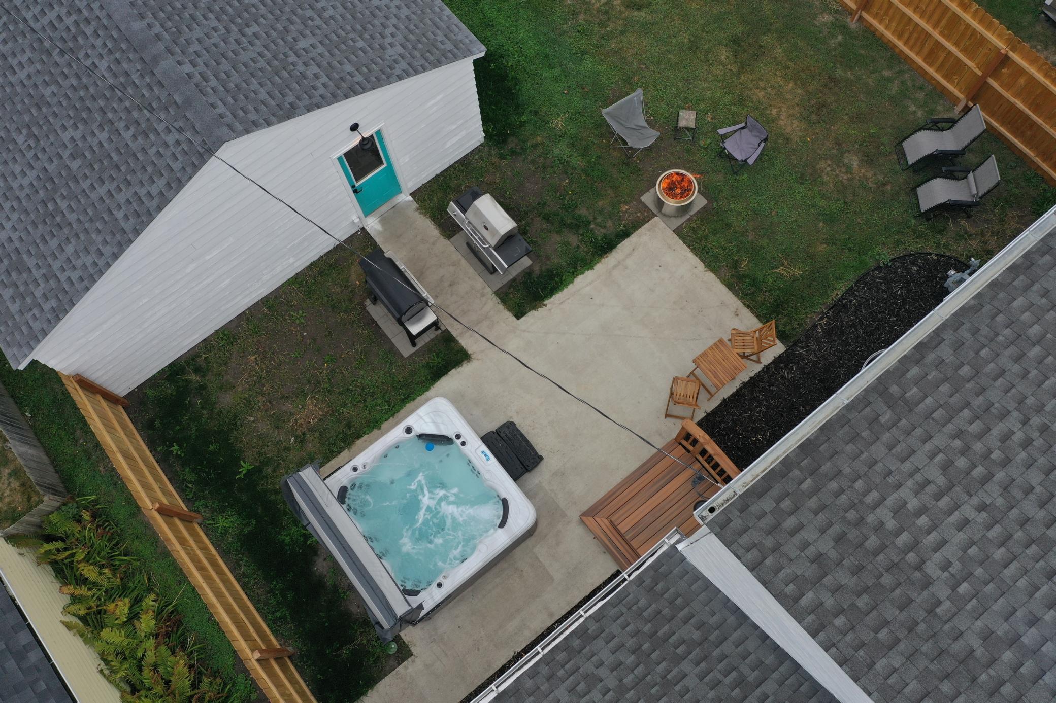 main property photo 94