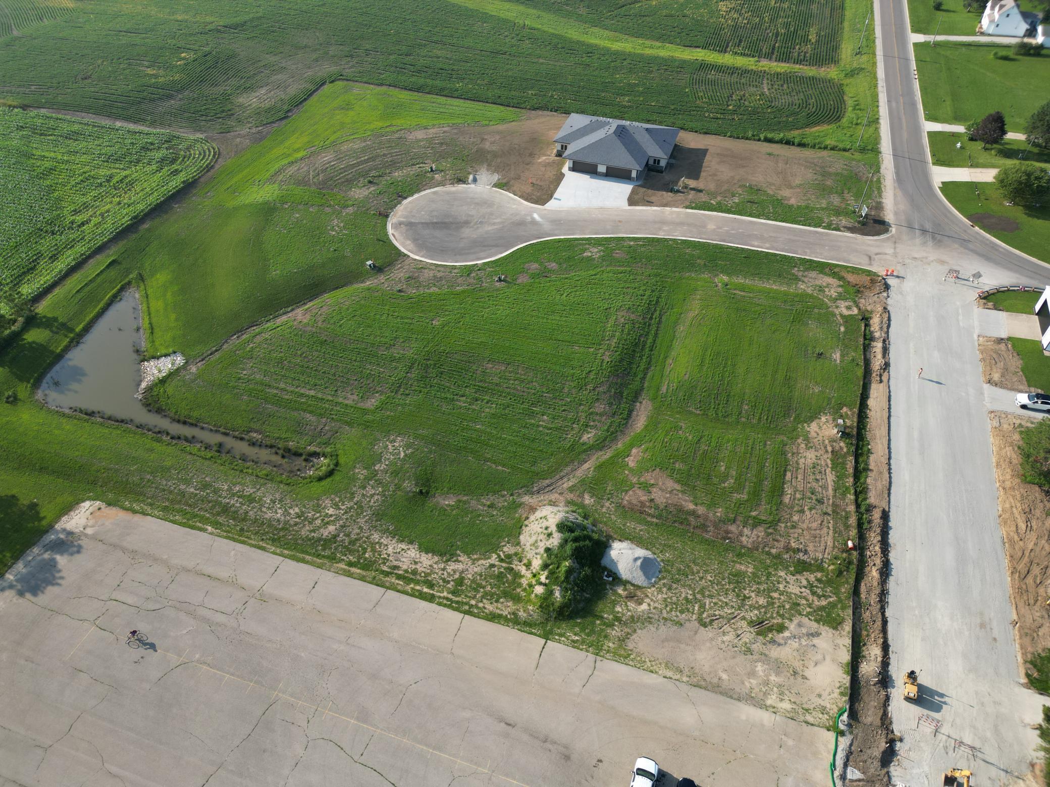main property photo 2