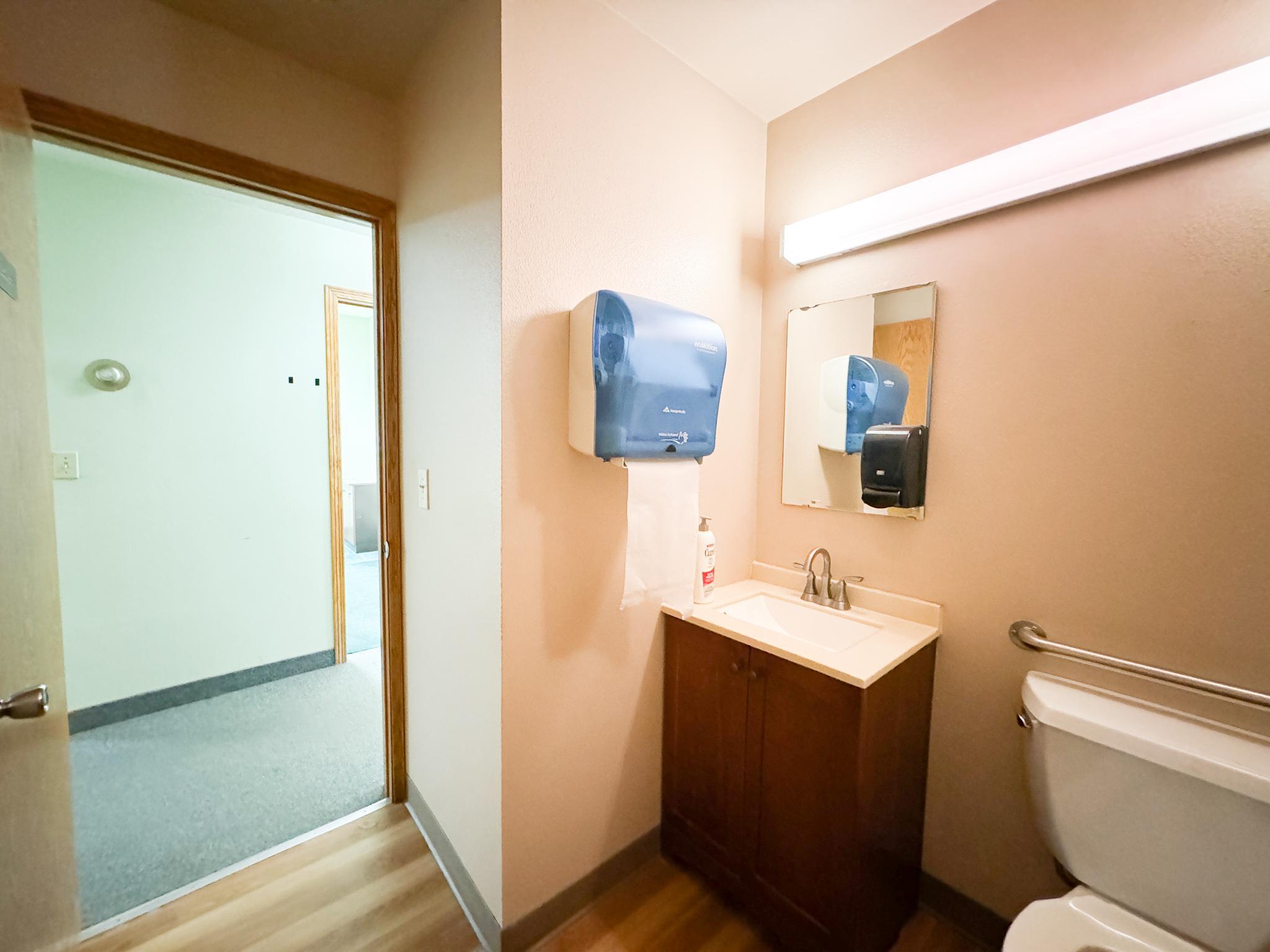main property photo 22