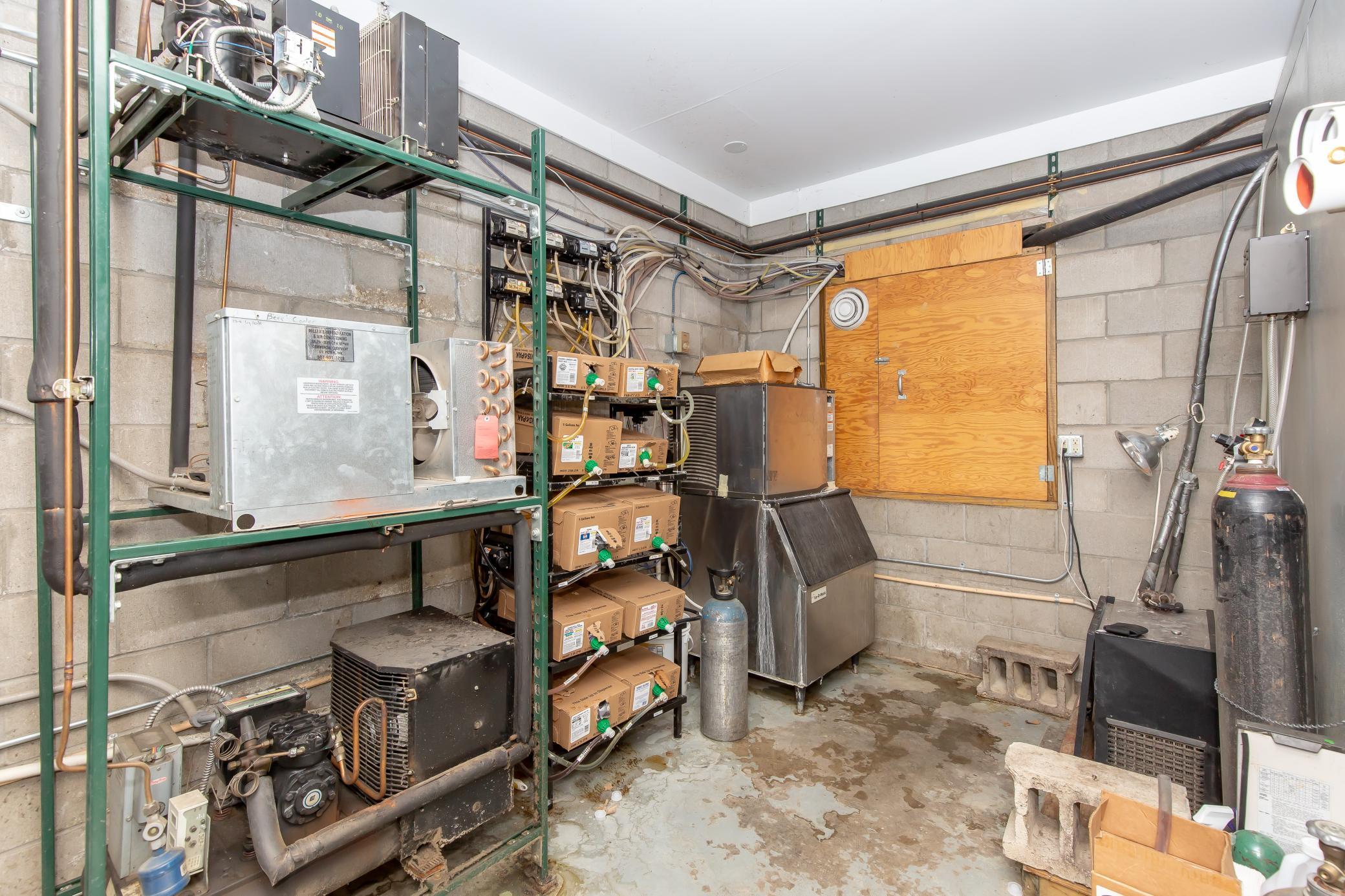 main property photo 42