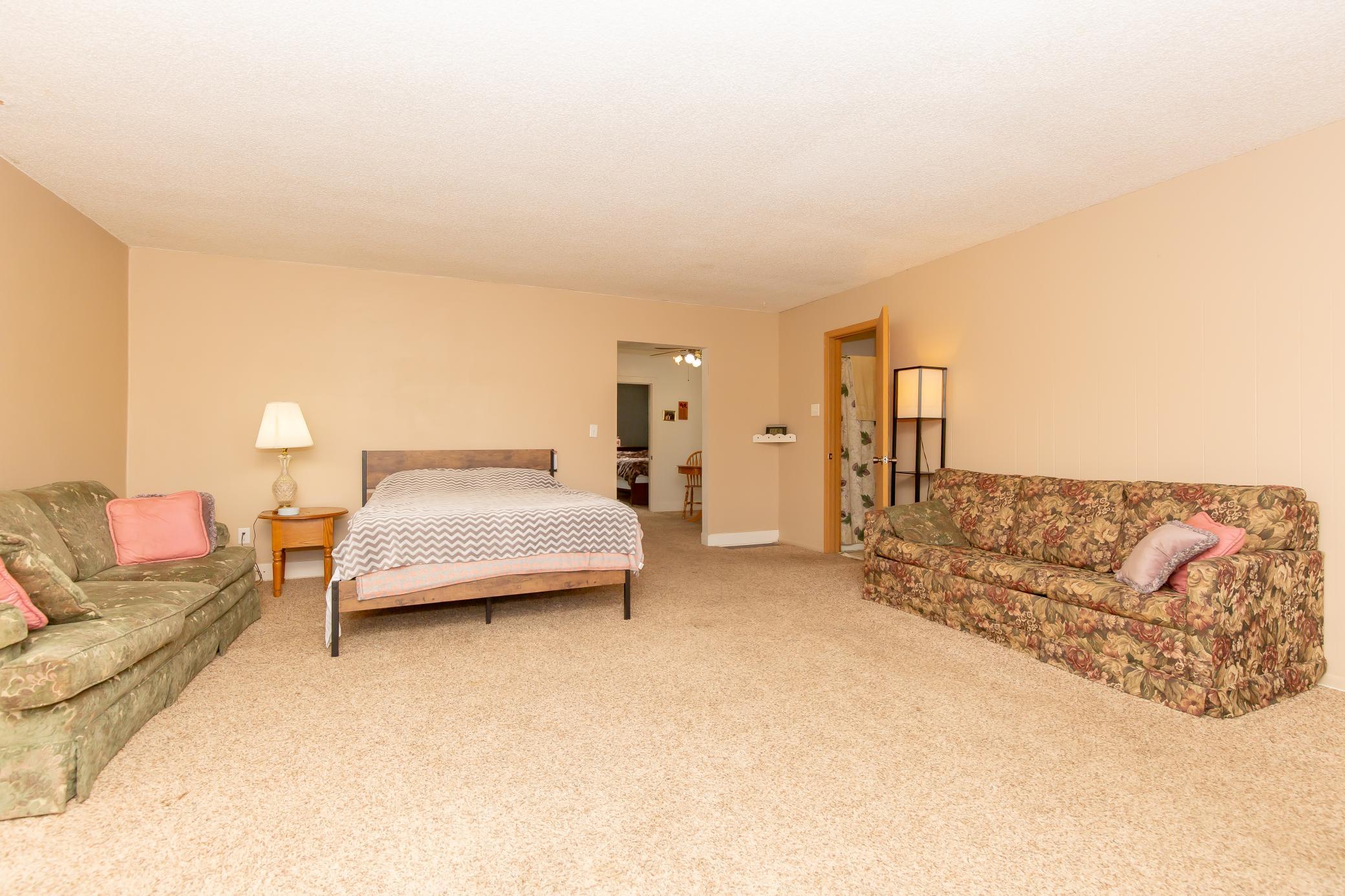 main property photo 59