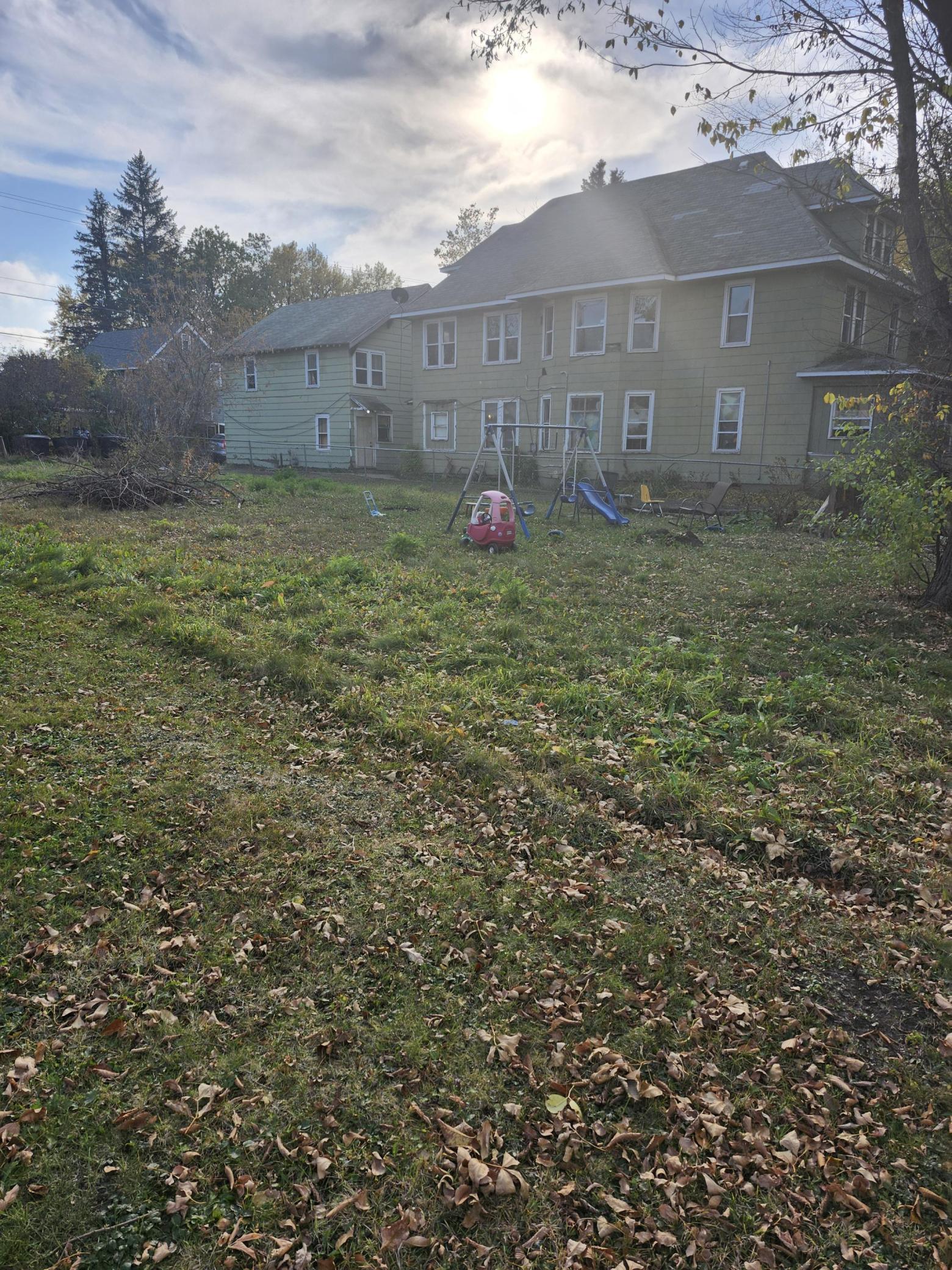 main property photo 3
