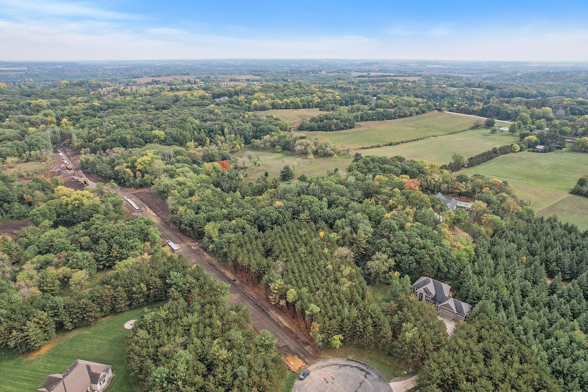 main property photo 11