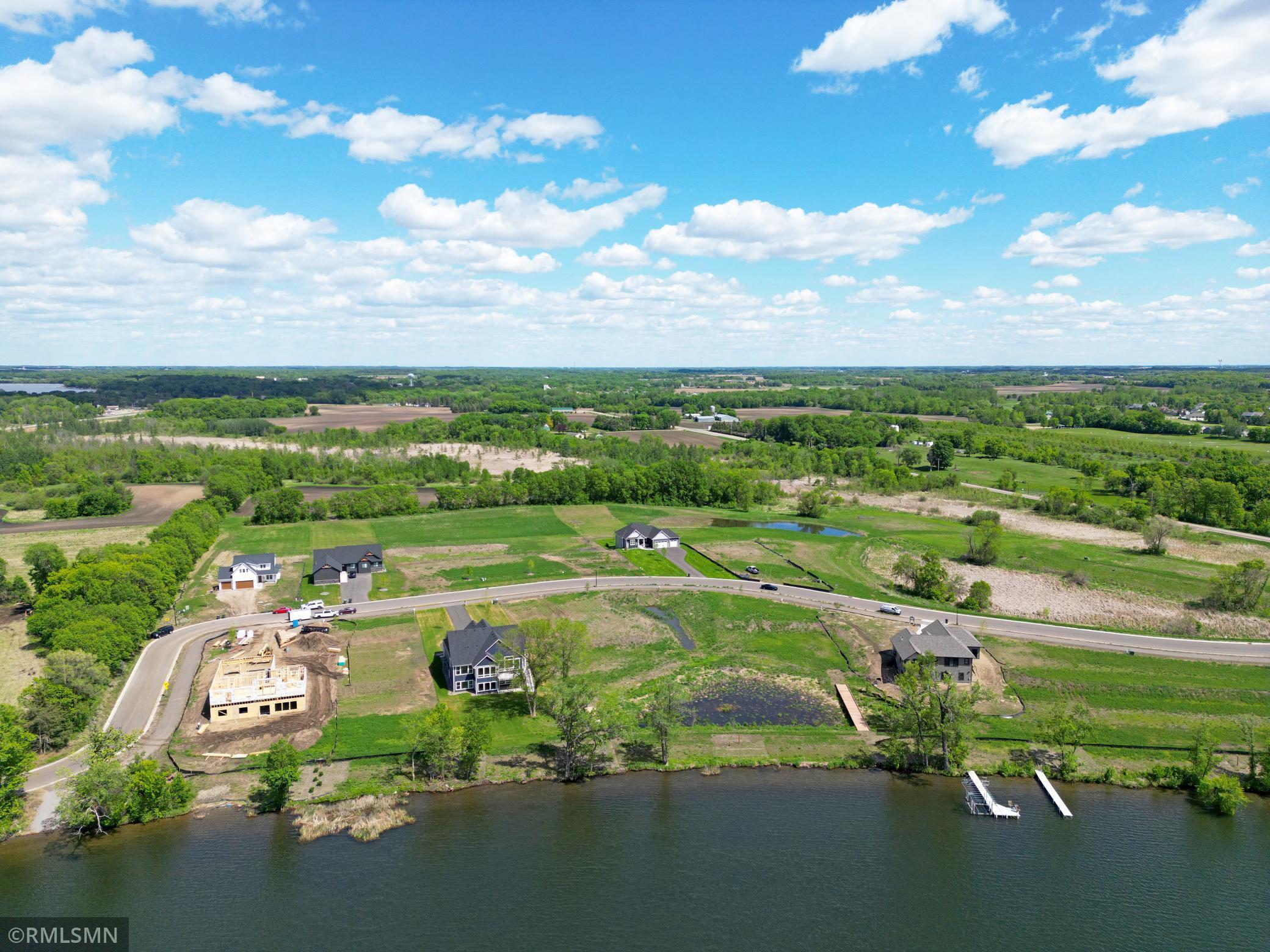 main property photo 19