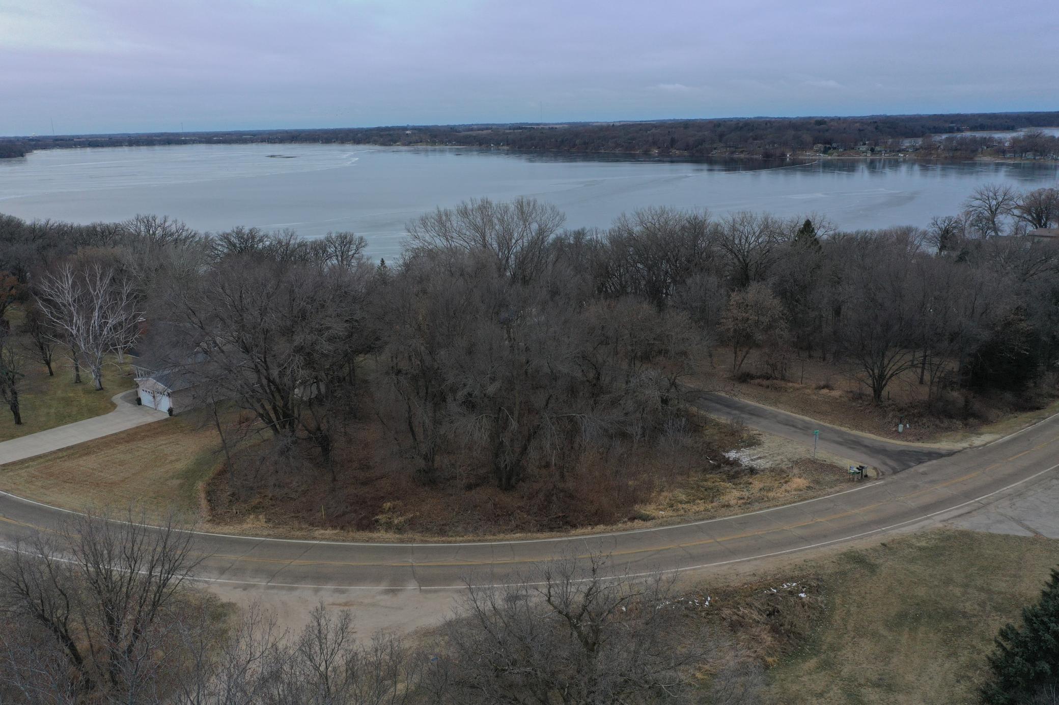 main property photo 8