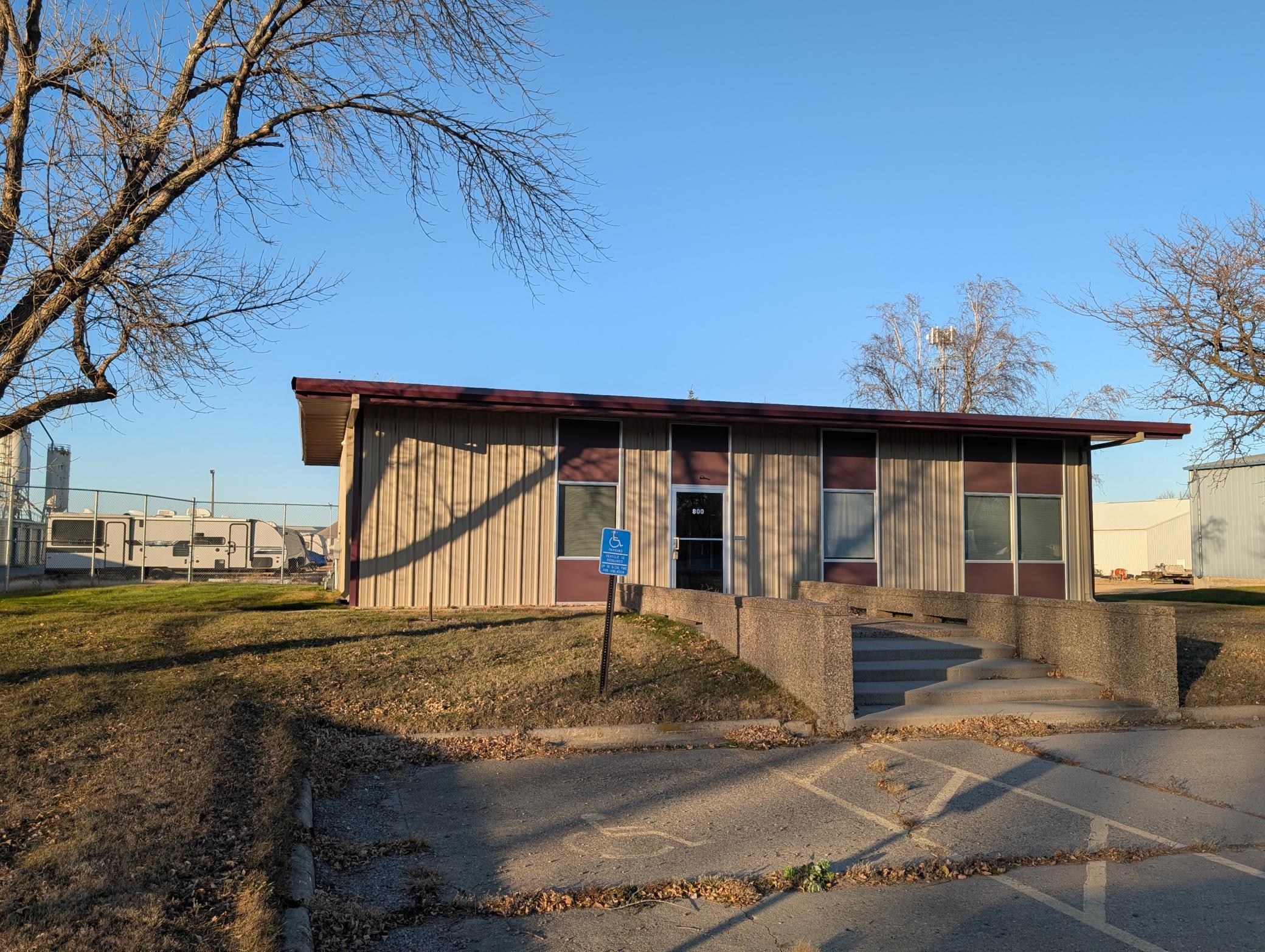 main property photo 14