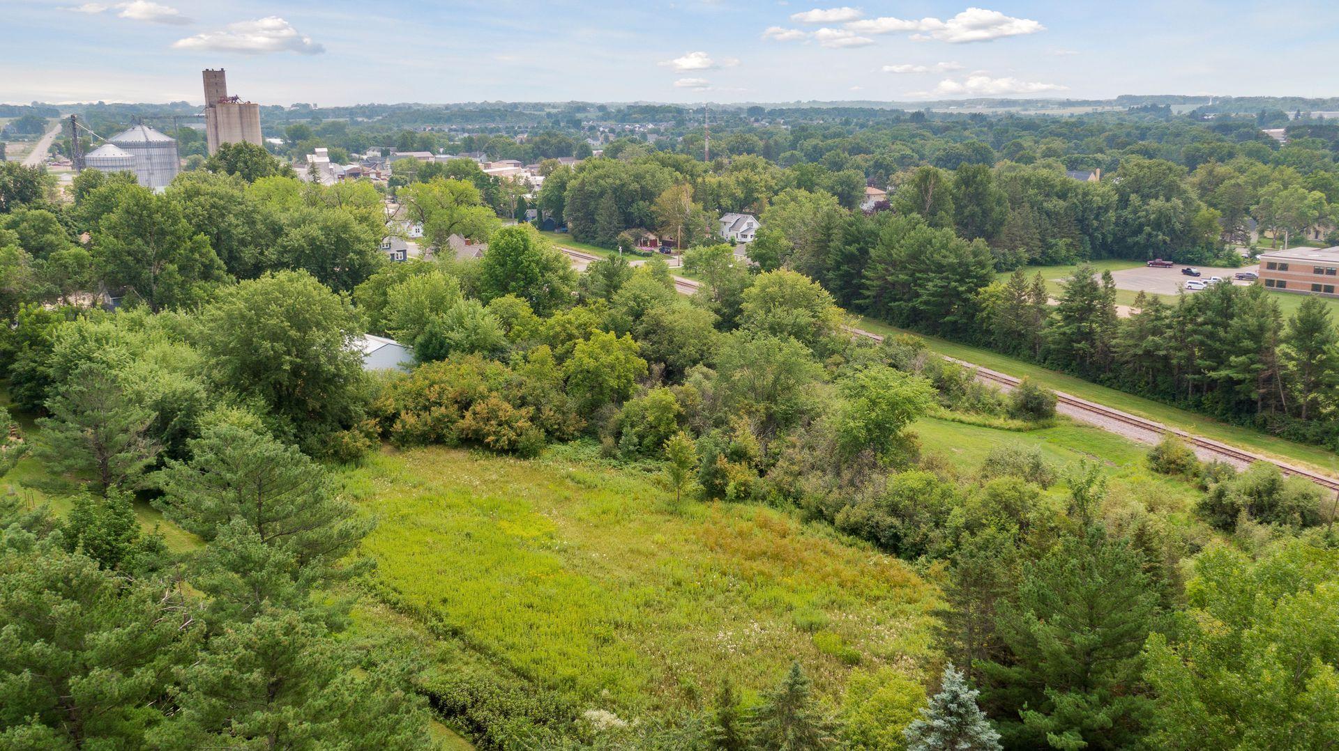 main property photo 8