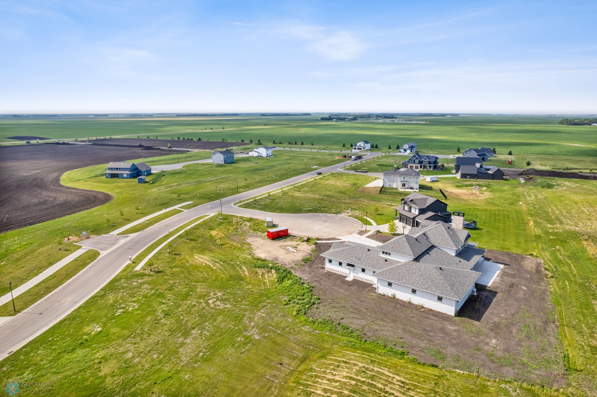 main property photo 4