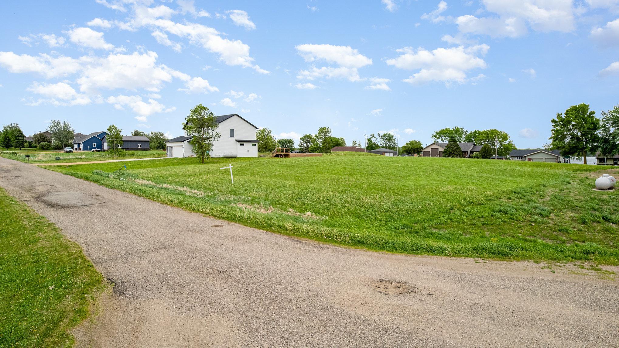 main property photo 4