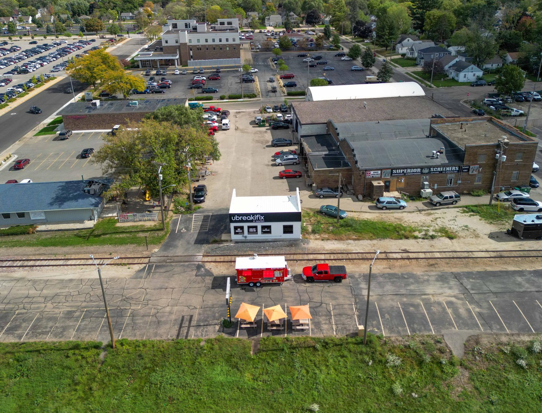 main property photo 4