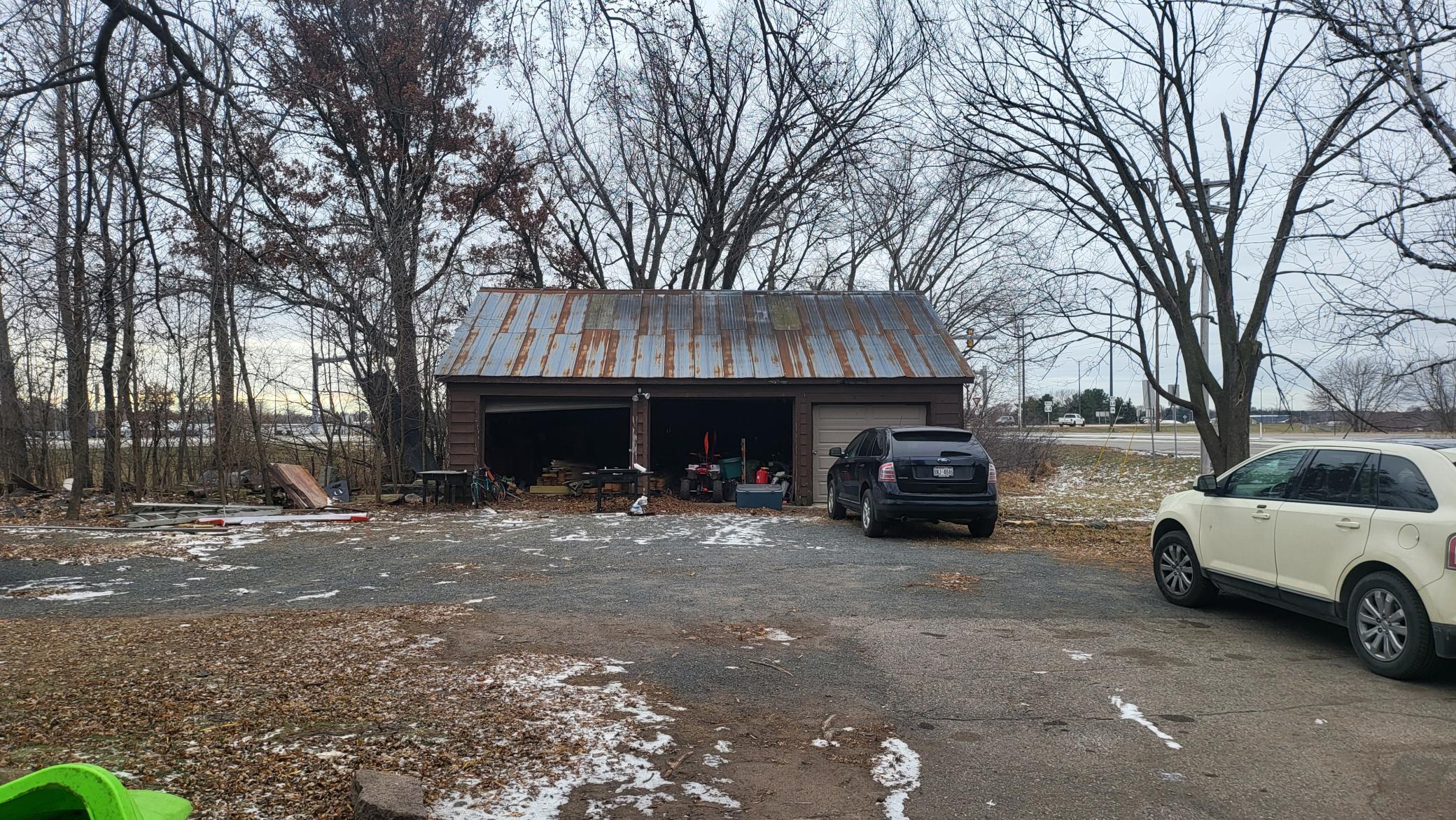 main property photo 22