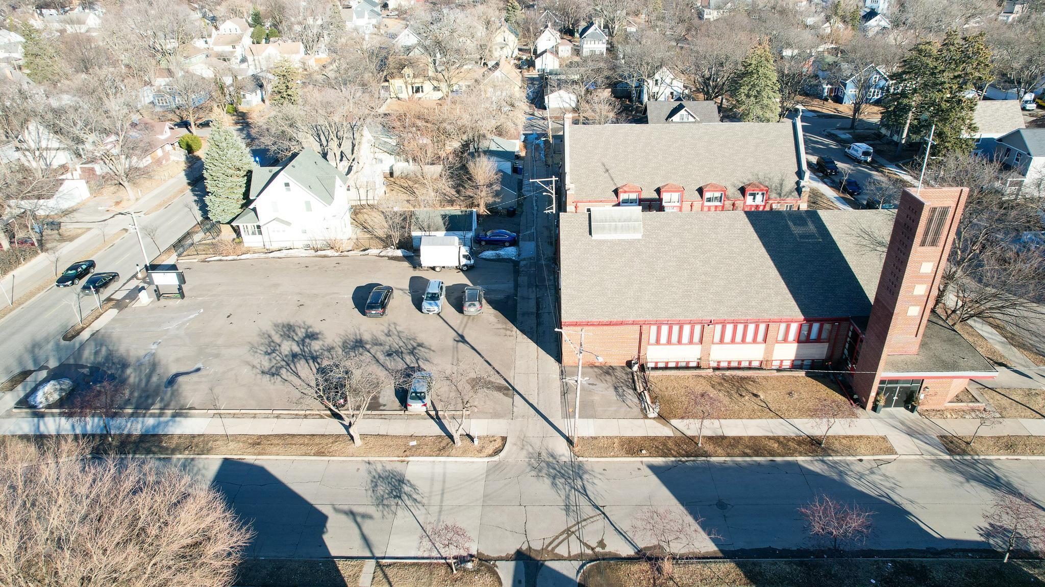 main property photo 22