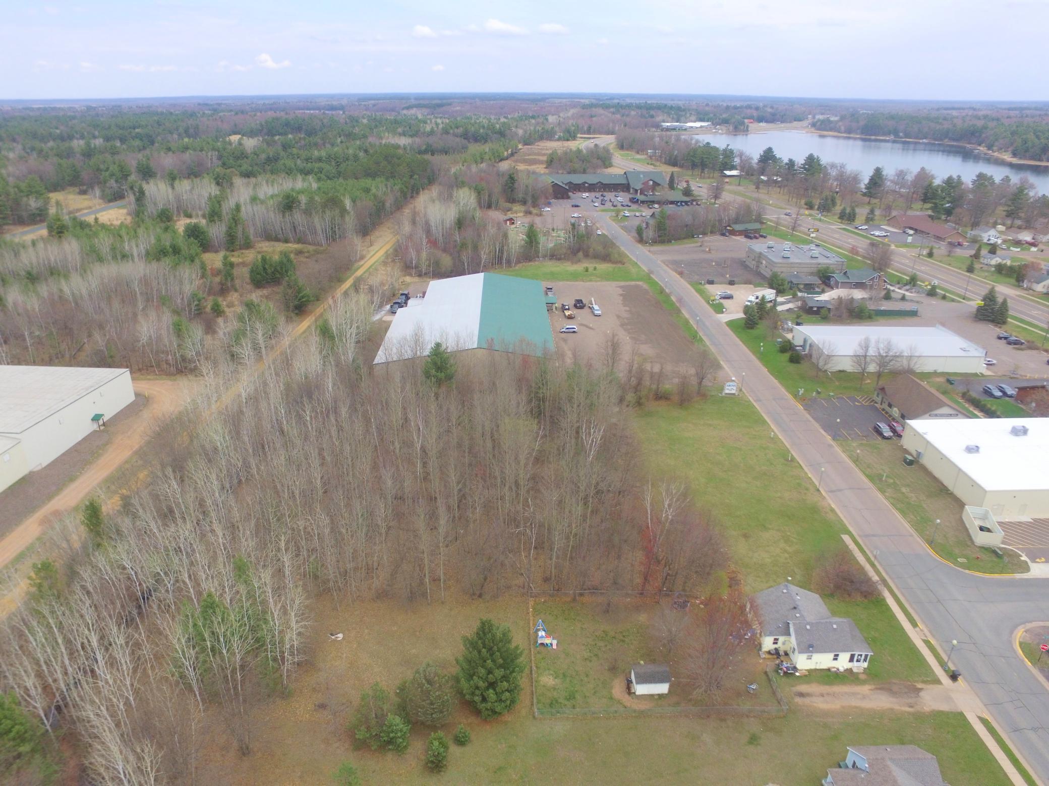 main property photo 9