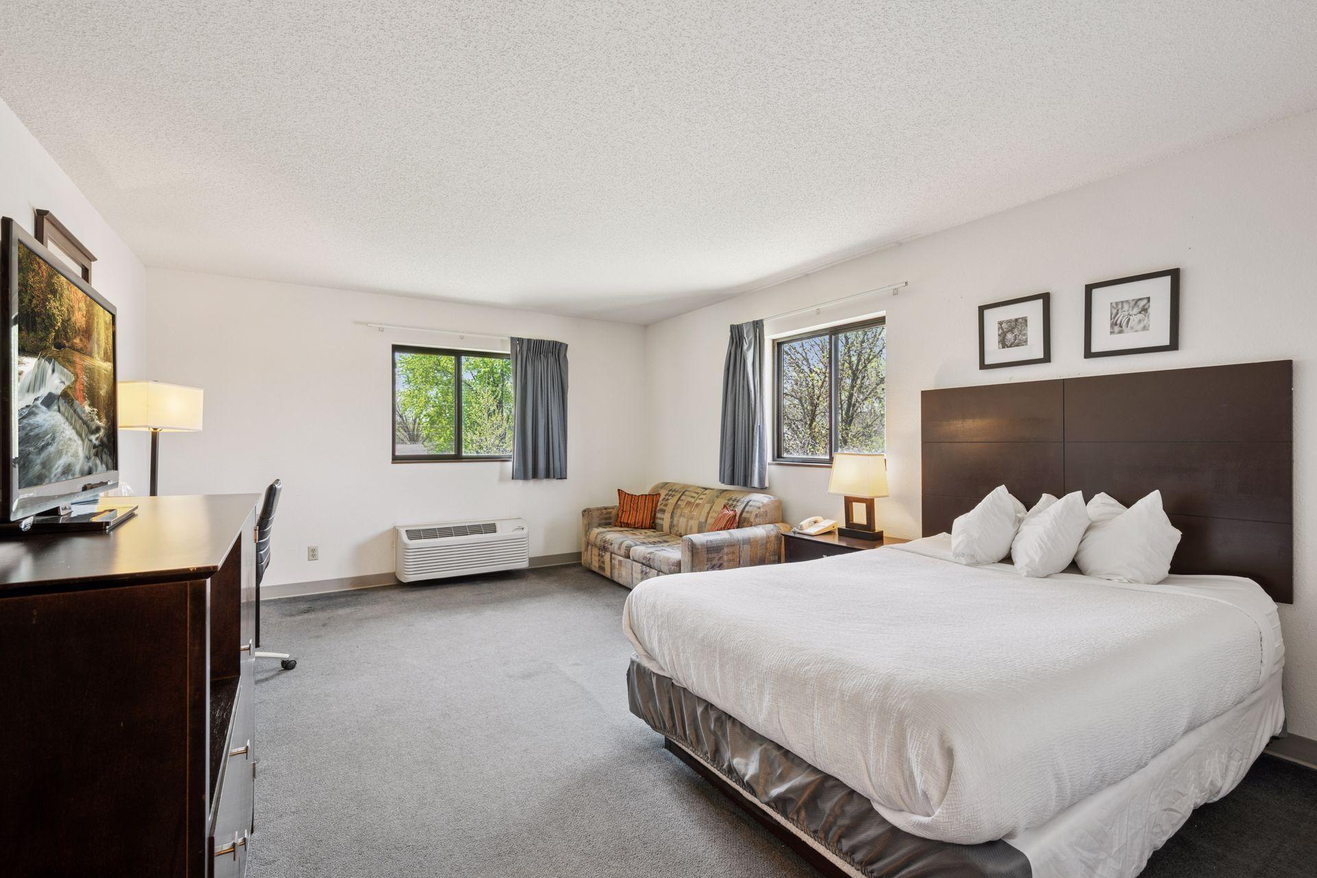 main property photo 53