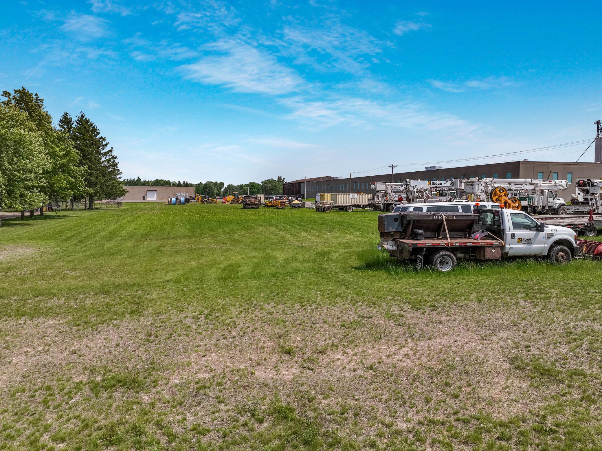 main property photo 15