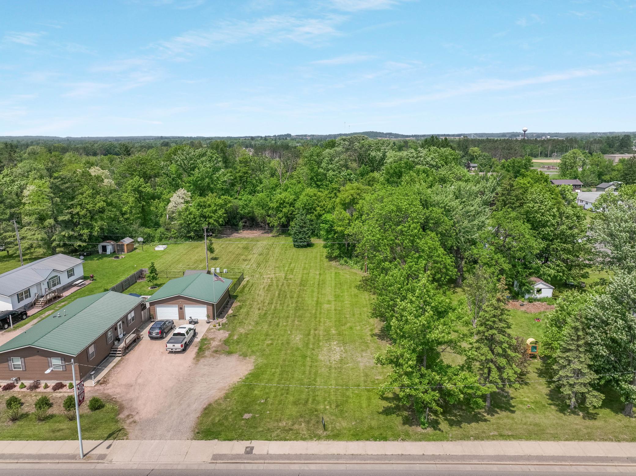 main property photo 5