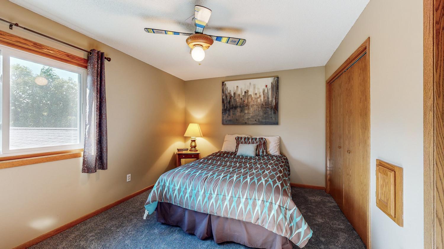 property viewer photo 20