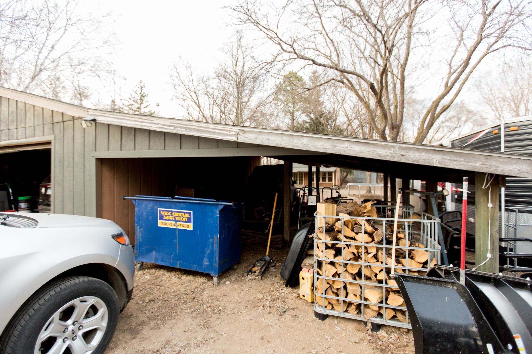 main property photo 74
