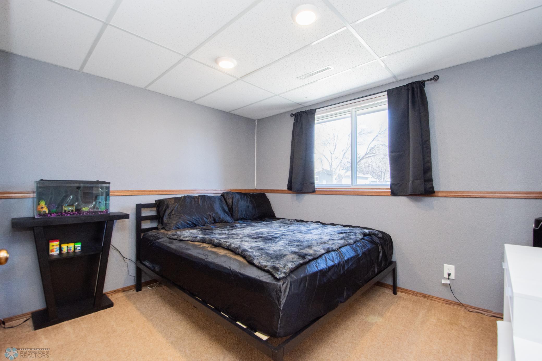 property viewer photo 25