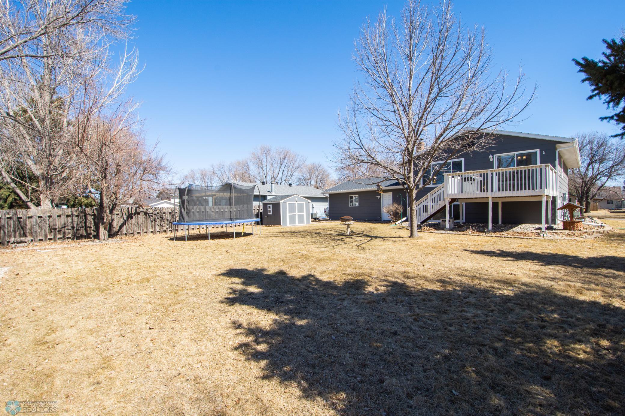 property viewer photo 37