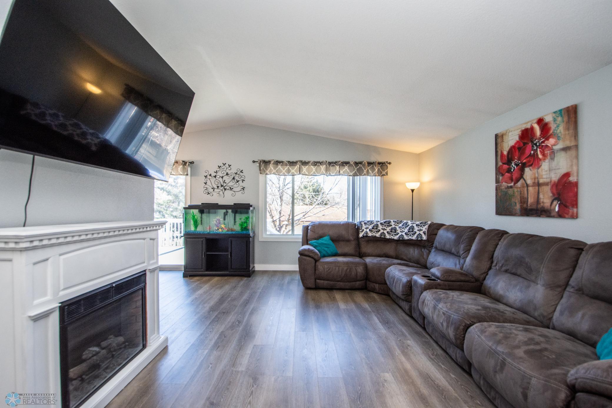 property viewer photo 6