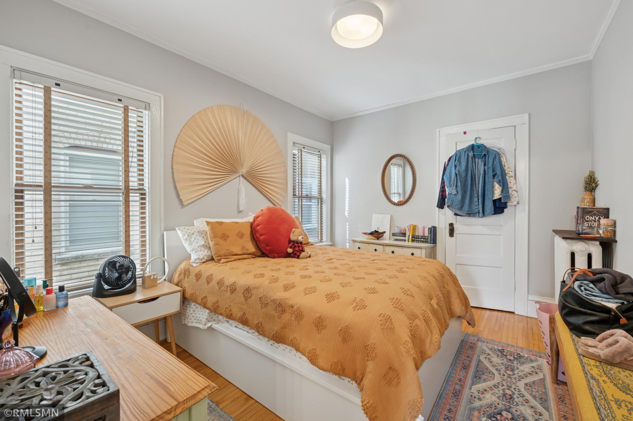 property viewer photo 15